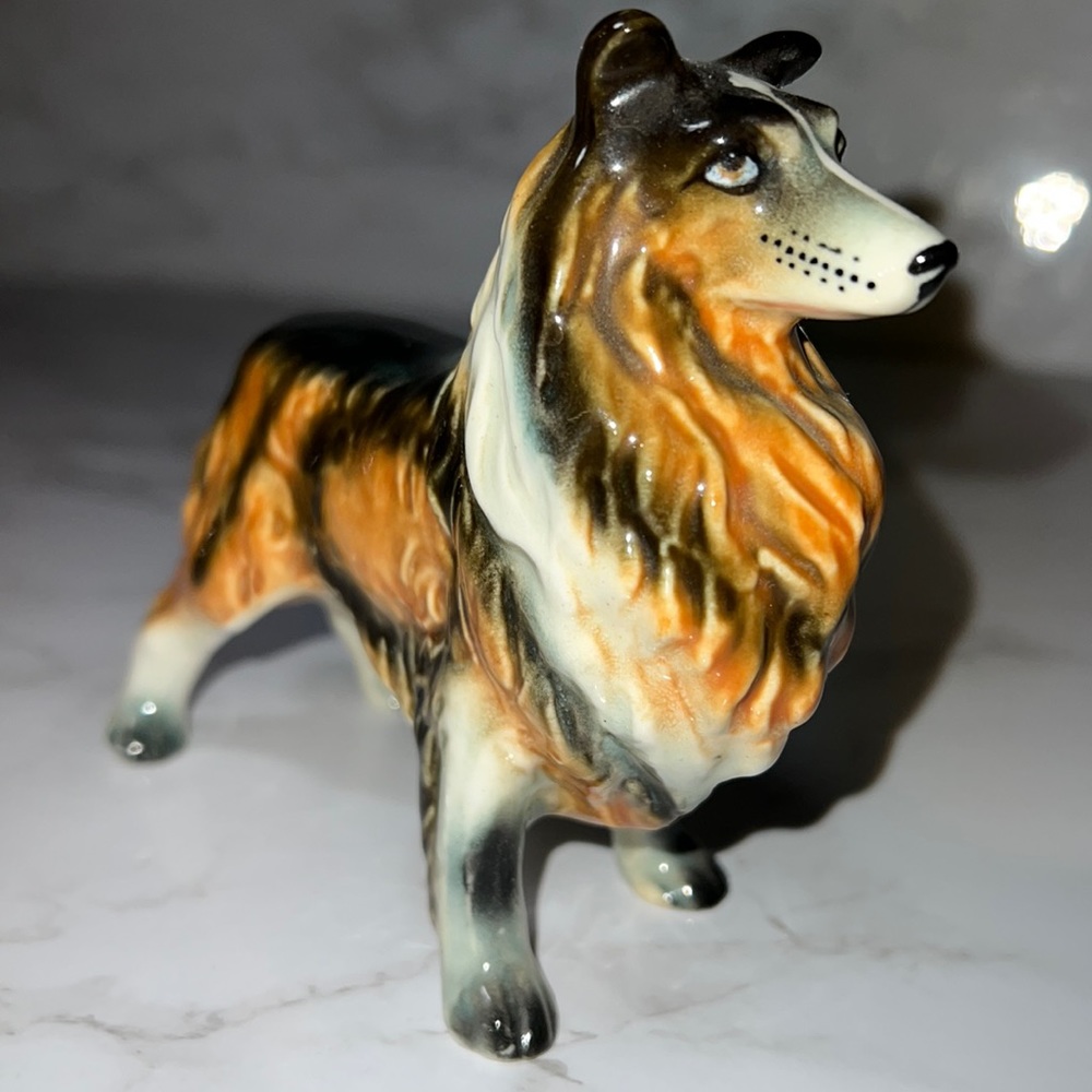 Vintage Porcelain Collie, Sheltie, Shetland Sheep Dog figurine